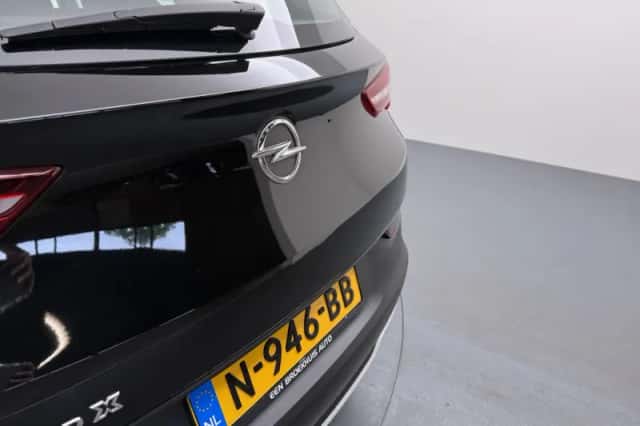 Opel Grandland X (2020) thumbnail 32