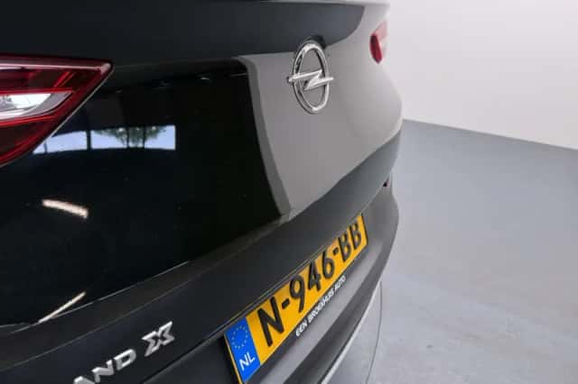 Opel Grandland X (2020) thumbnail 34