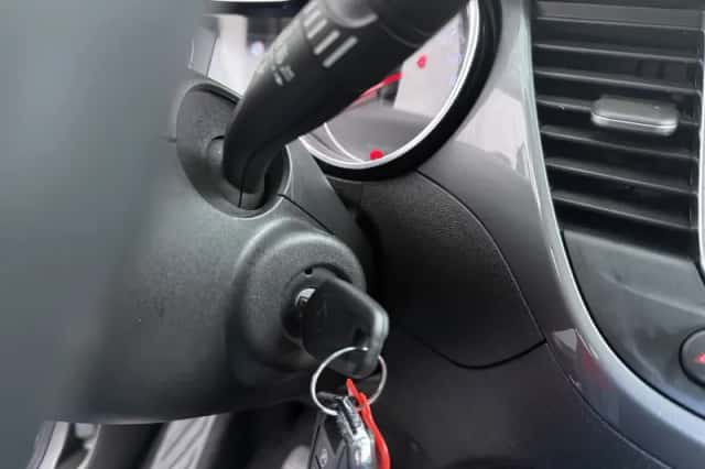 Opel Crossland (2021) thumbnail 28
