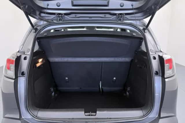 Opel Crossland (2021) thumbnail 33