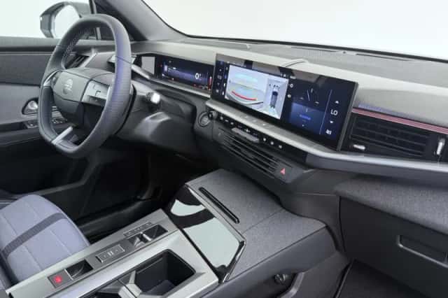 Opel Grandland (2025) thumbnail 3