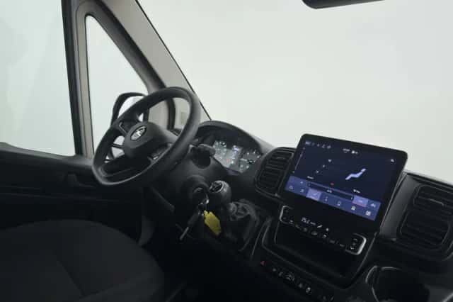Opel Movano (2024) thumbnail 3