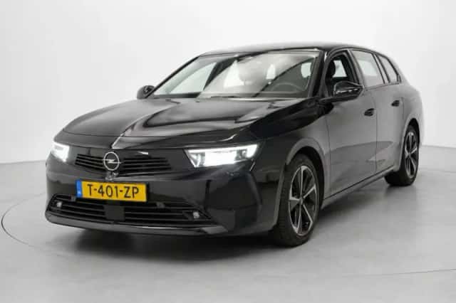 Opel Astra (2023) thumbnail 1