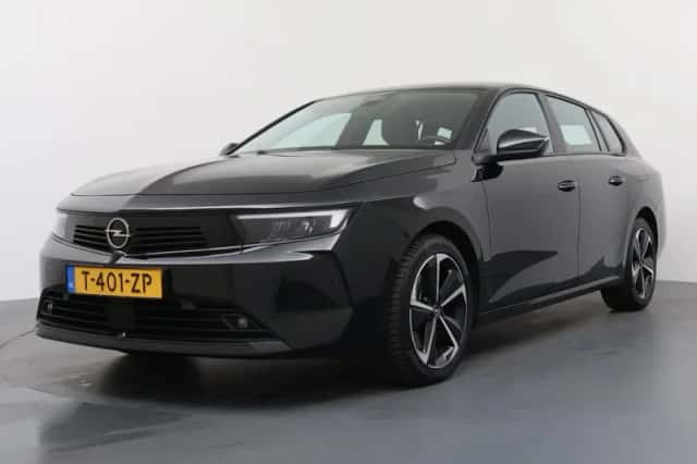 Opel Astra (2023) thumbnail 2