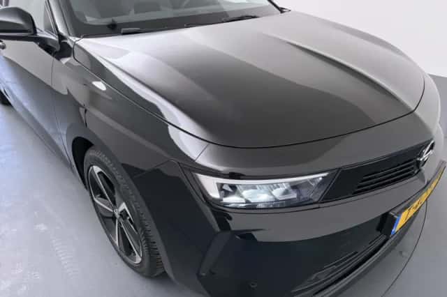 Opel Astra (2023) thumbnail 12
