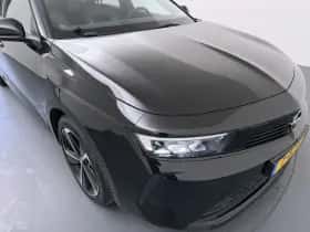 Opel Astra (2023) thumbnail 12
