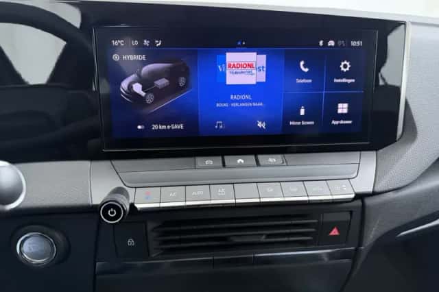 Opel Astra (2023) thumbnail 18