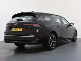Opel Astra (2023) thumbnail 3