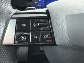 Opel Astra (2023) thumbnail 25