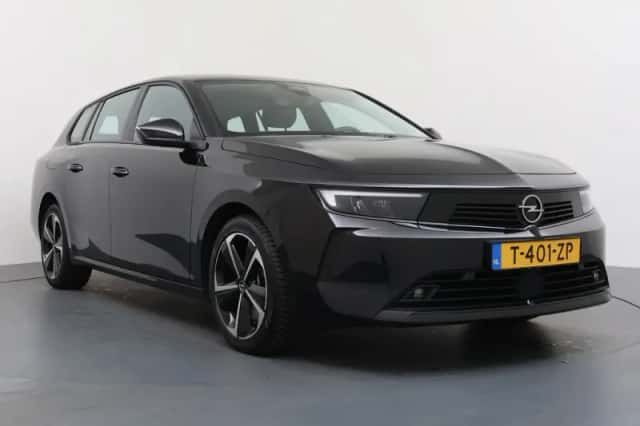 Opel Astra (2023) thumbnail 10