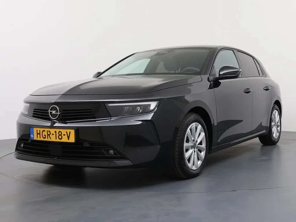 Opel Astra (2025) — foto 1