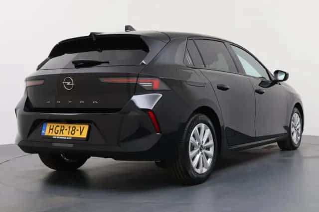 Opel Astra (2025) thumbnail 2