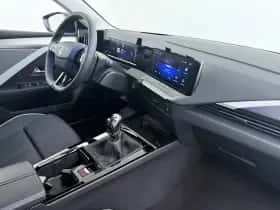 Opel Astra (2025) thumbnail 3