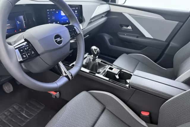 Opel Astra (2025) thumbnail 8