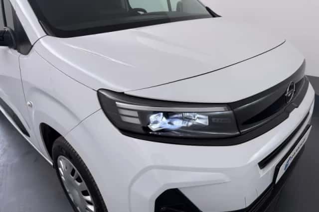 Opel Combo (2024) thumbnail 11