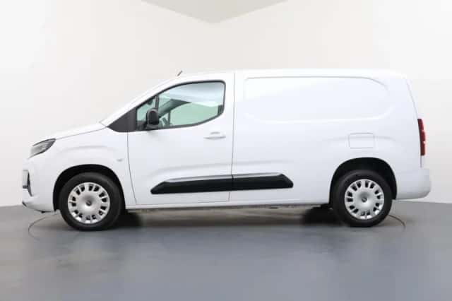 Opel Combo (2024) thumbnail 13
