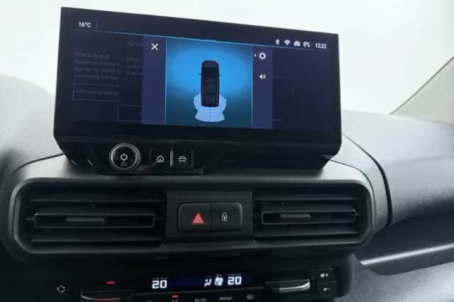 Opel Combo (2024) thumbnail 16
