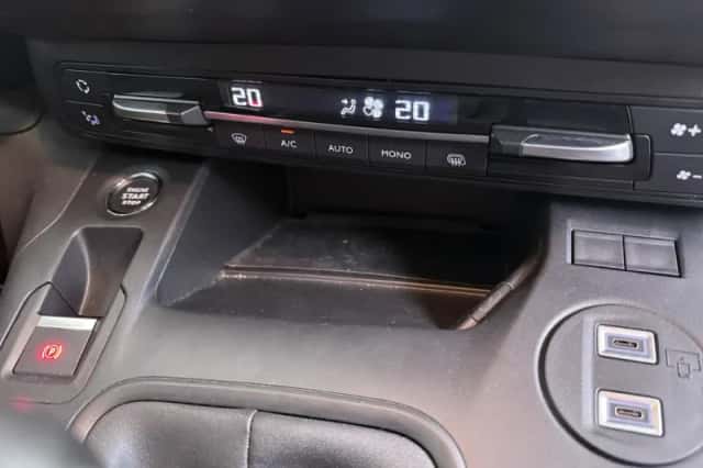 Opel Combo (2024) thumbnail 31