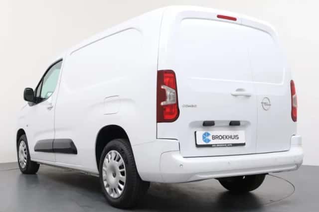 Opel Combo (2024) thumbnail 10