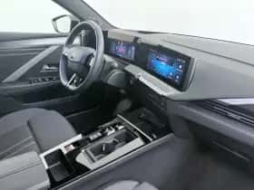 Opel Astra (2025) thumbnail 3