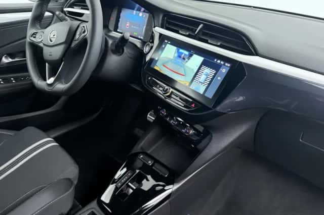 Opel Corsa (2025) thumbnail 3