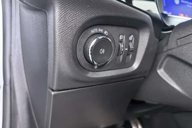 Opel Corsa (2025) thumbnail 25