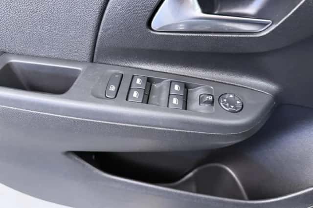 Opel Corsa (2025) thumbnail 26