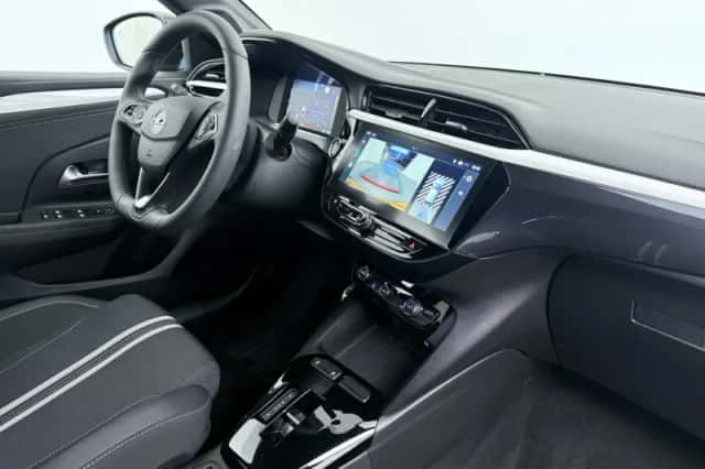 Opel Corsa (2025) thumbnail 3