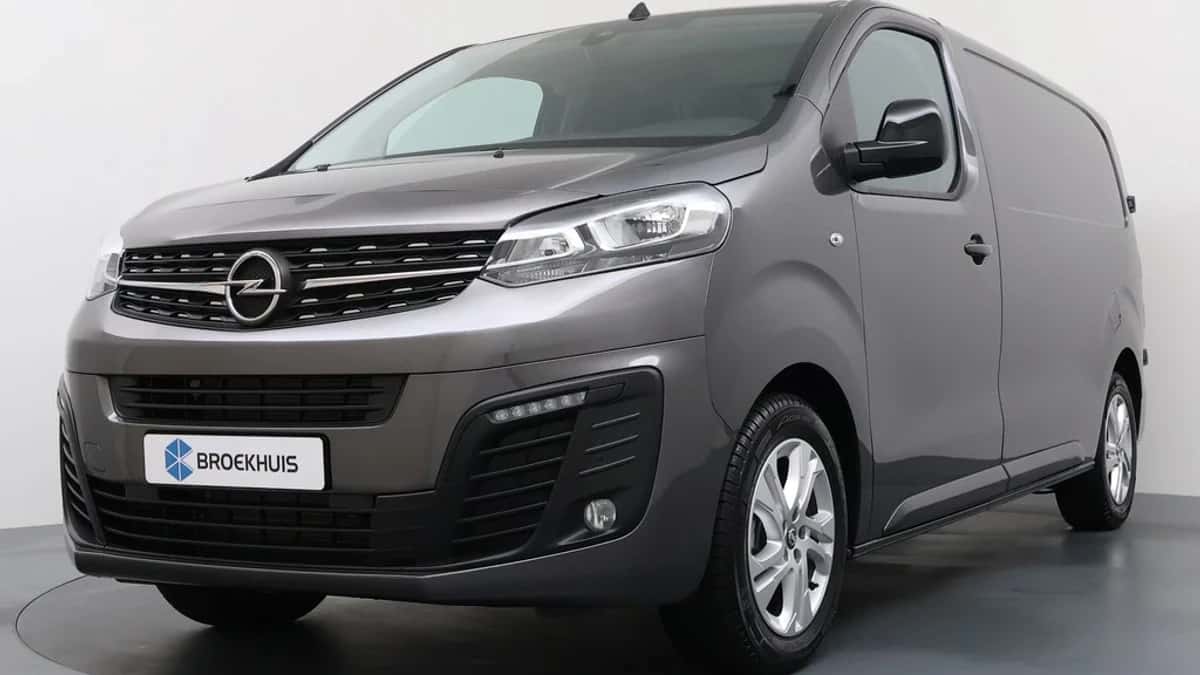 Opel Vivaro (2024) — foto 1
