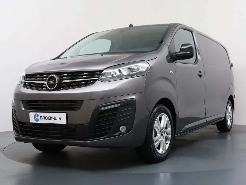 Opel Vivaro (2024) — foto 1