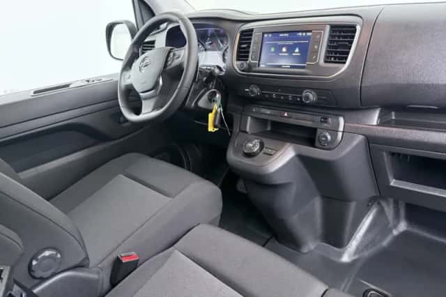 Opel Vivaro (2024) thumbnail 23