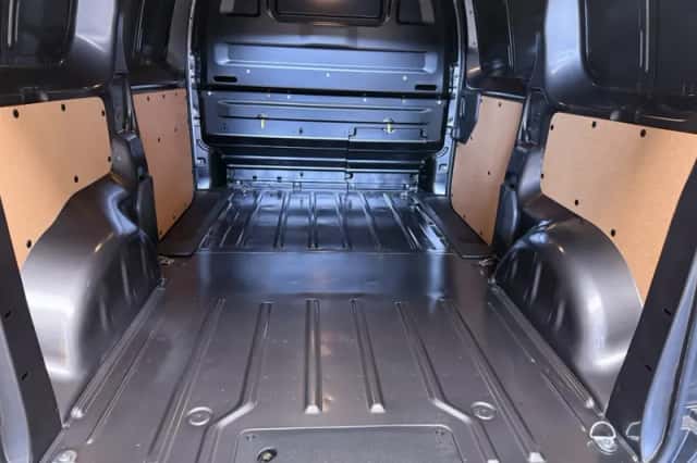 Opel Vivaro (2024) thumbnail 24