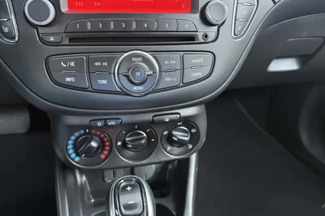 Opel Corsa (2019) thumbnail 19