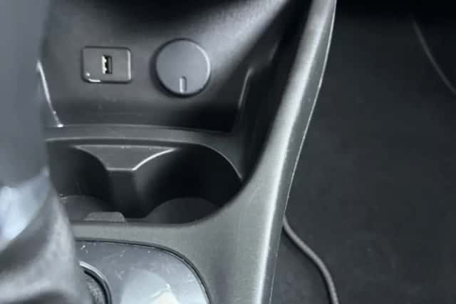 Opel Corsa (2019) thumbnail 20