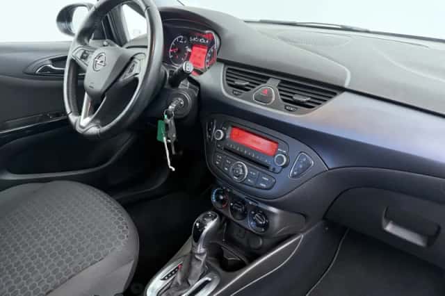 Opel Corsa (2019) thumbnail 3