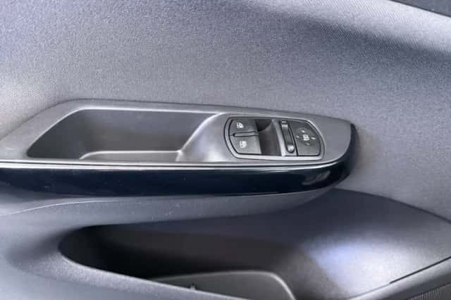 Opel Corsa (2019) thumbnail 26