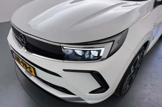 Opel Grandland (2024) thumbnail 12