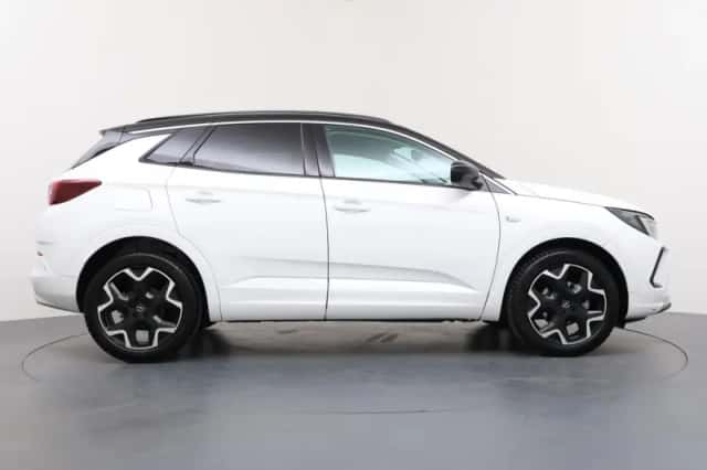 Opel Grandland (2024) thumbnail 14