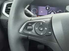 Opel Grandland (2024) thumbnail 24
