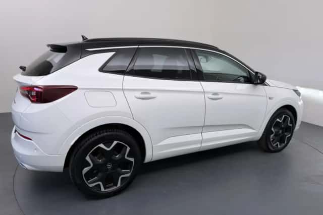 Opel Grandland (2024) thumbnail 35
