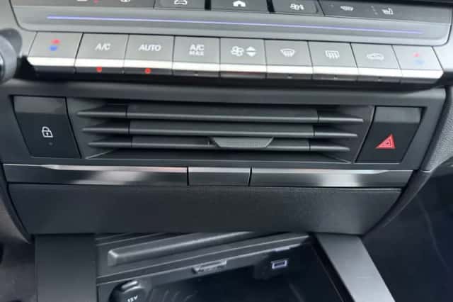 Opel Astra-e (2026) thumbnail 31