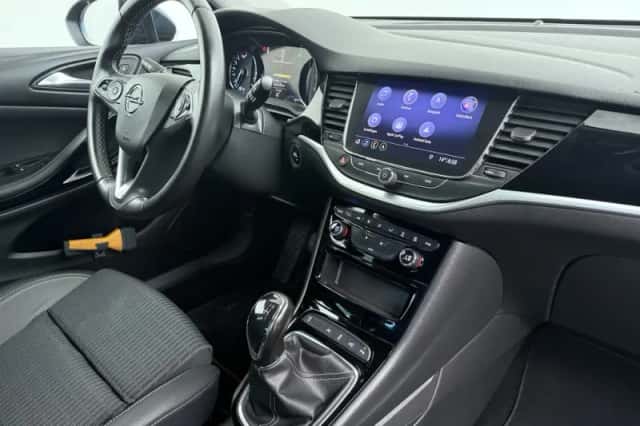 Opel Astra Sports Tourer (2020) thumbnail 3