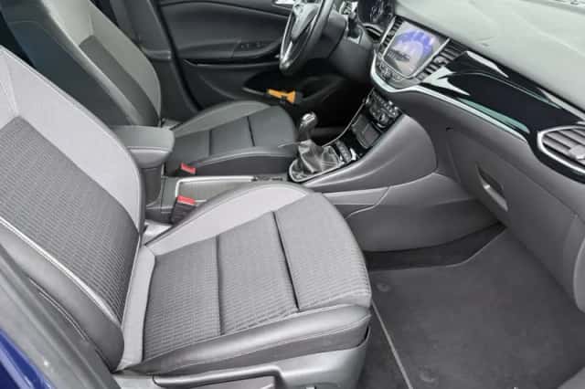 Opel Astra Sports Tourer (2020) thumbnail 4
