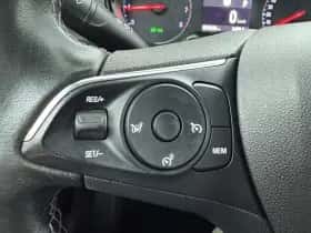 Opel Crossland X (2019) thumbnail 24
