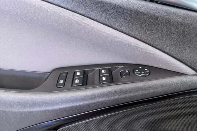 Opel Crossland X (2019) thumbnail 26