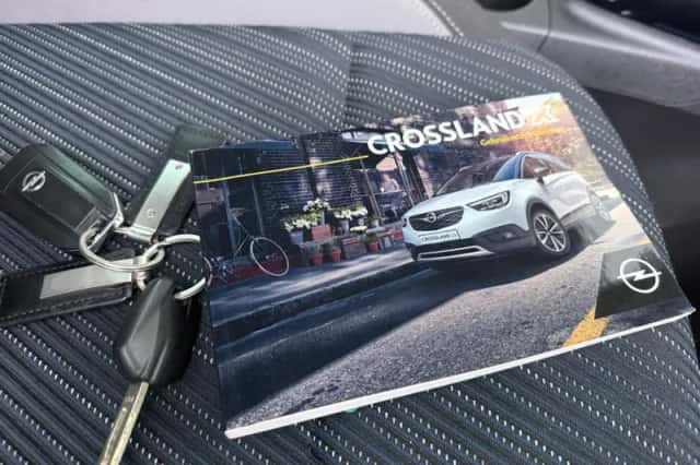 Opel Crossland X (2019) thumbnail 36