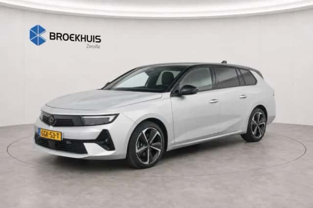 Opel Astra (2024) thumbnail 1