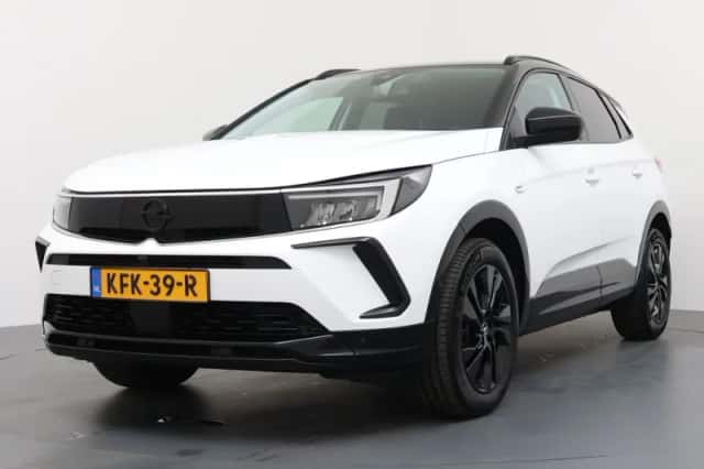 Opel Grandland (2023) thumbnail 1