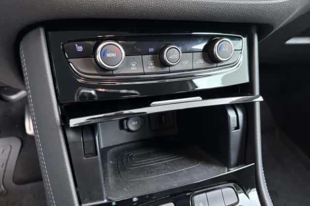 Opel Grandland (2023) thumbnail 31