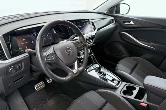 Opel Grandland (2023) thumbnail 8